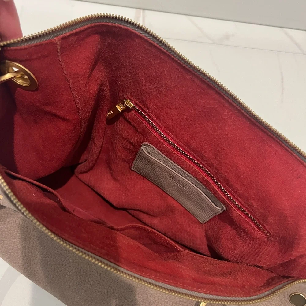 Hammitt Daniel-Large with gold hardware. - Picture 8 of 9